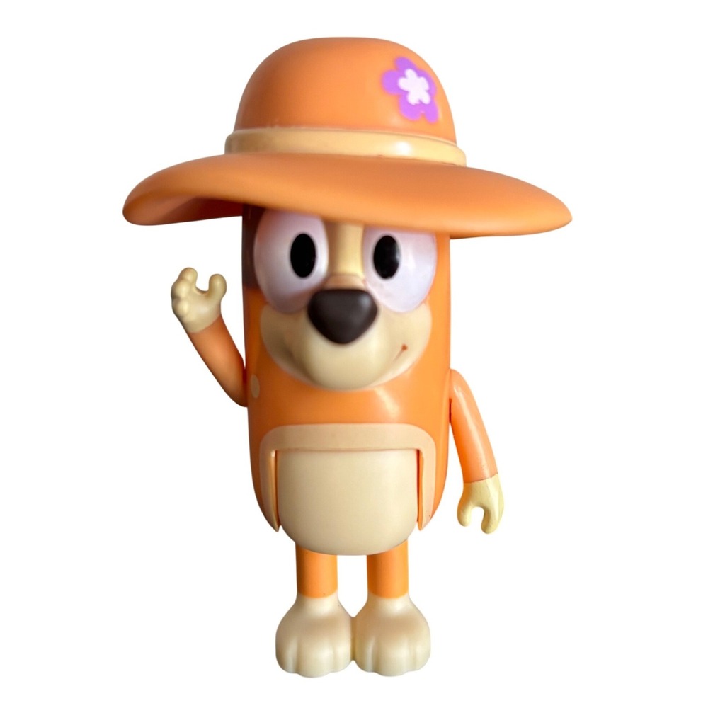 Bluey Chilli Beach Day | Action Figure with Sun Hat | 3 inch